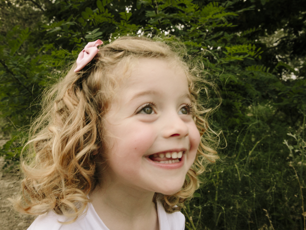 niña en el parque 7